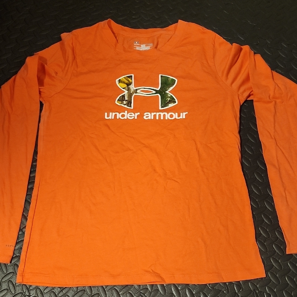 Under Armour Performance Long Sleeve Tee Lightweight Orange Size L
